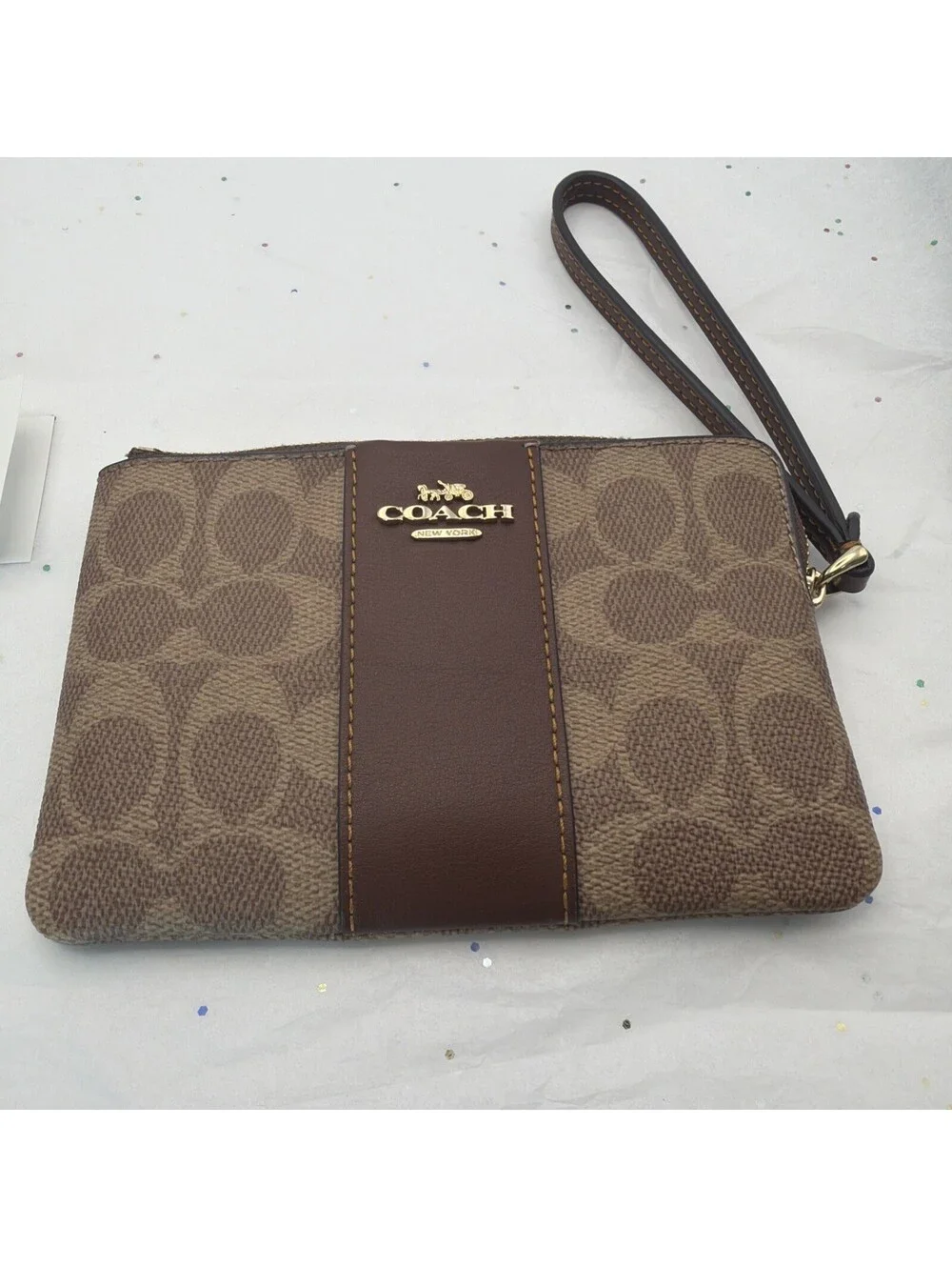 Coach Corner Zip Wristlet Signature Canvas Stripe Tan Brown NWT CW854 Wallet